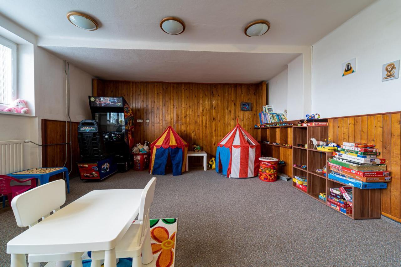 Hotel Sasanka Tatranska Lomnica Luaran gambar